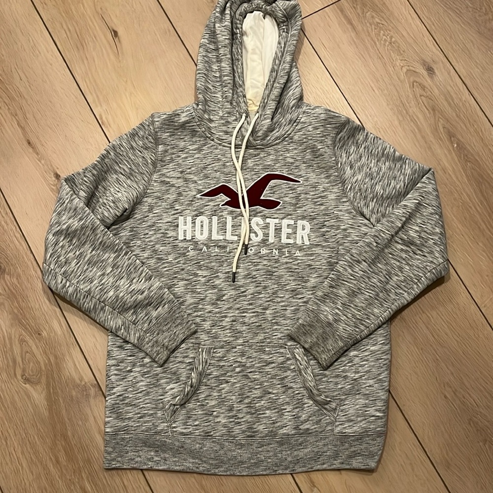 Hollister Sweatshirt